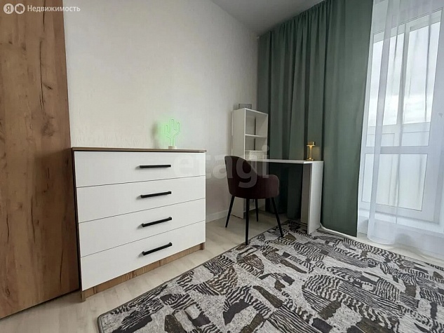 Квартира-студия: Новосибирск, Плющихинская улица, 3 (33м2)