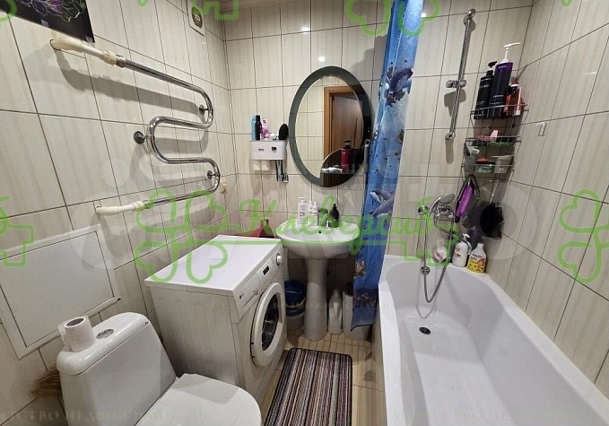 2-к. квартира, 43, 1м2, 4/5 эт.